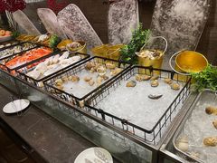 -云端西餐厅(南宁龙光那莲豪华精选酒店)