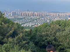 -灵岩山风景区
