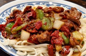 Xinjiang Spicy Chili Meat Noodles