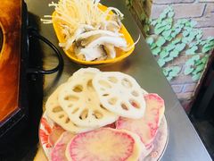 -阿昌白族石板烧(大理古城店)