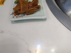 -雪乡人家东北菜·铁锅炖一切(高斯路店)