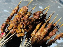 -劳动公园新疆人烤腰子