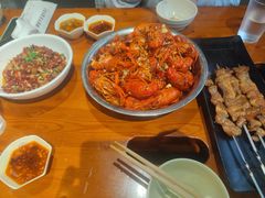 -琥珀老六龙虾(四里河店)