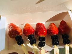 草莓糖葫芦-喜识·冰糖葫芦·炒酸奶(西美花街店)