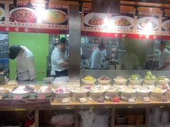 -六合居·明厨亮灶餐厅(成双大道店)