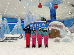 -长沙湘江冰雪世界