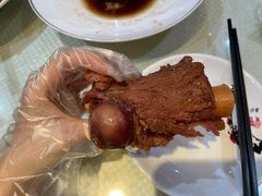 酱骨棒-东北哈尔滨酱骨头馆房掌柜铁锅炖
