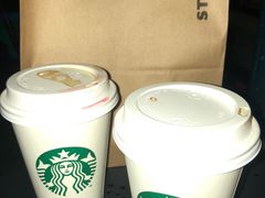 红石榴抹茶拿铁-星巴克臻选(北京世贸天阶店)