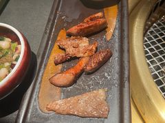-铭牛烧肉·和牛海鲜自助(高新月牙湖店)