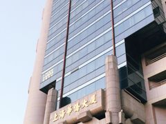 -上海华侨大厦