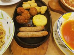 -萨莉亚意式餐厅(特力时尚汇店)