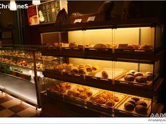 面包甜点陈列柜-宁波华侨温德姆至尊豪廷大酒店·多丽美食屋