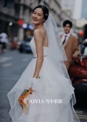 -雪中彩影婚纱摄影·微光艺术中心