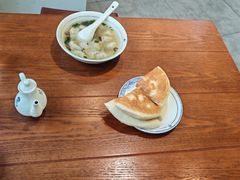 -汪一挑馄饨(老街店)