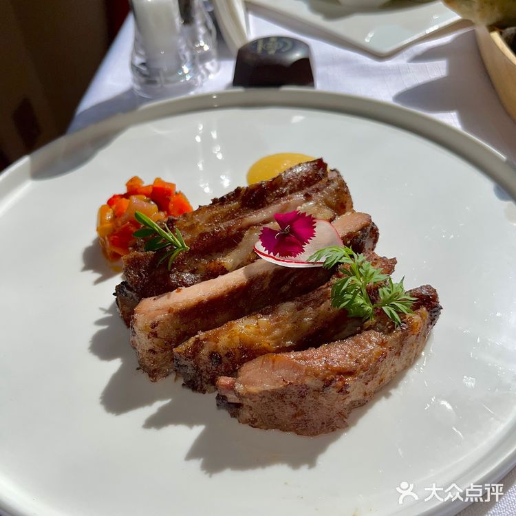 橘子洲里氛围感十足的法式餐厅