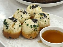 蟹粉生煎包-瑞福园联谊餐室(茂名南路店)