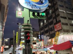 -六合夜市