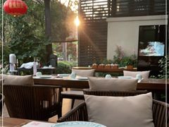 露天位-荷风细雨·中国茶宴(碧云店)