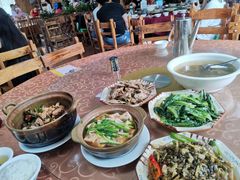 -幽优农庄·森波拉特色本地农家菜