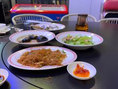 -明本湛江鸡•海鲜小厨(陈家祠店)