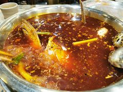 -肖肖酸萝卜鱼火锅(总店)