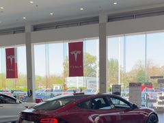 -TESLA 特斯拉(北京南四环中路特斯拉中心)