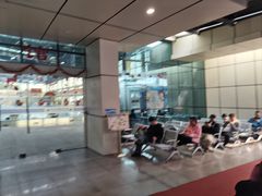 -奥冠体育华师附中恒温游泳馆