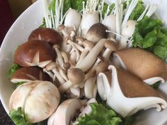 -辉哥火锅(虹桥路店)