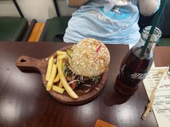 -汉堡双倍·喜鹊堡