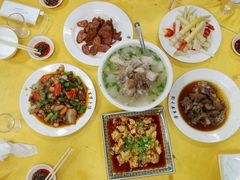 -荣生萝卜汤饭店