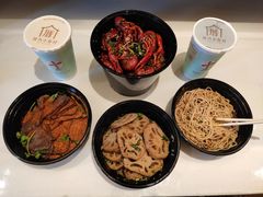 -巴厘龙虾·榜首油焖大虾(洞庭·艺术洋房店)