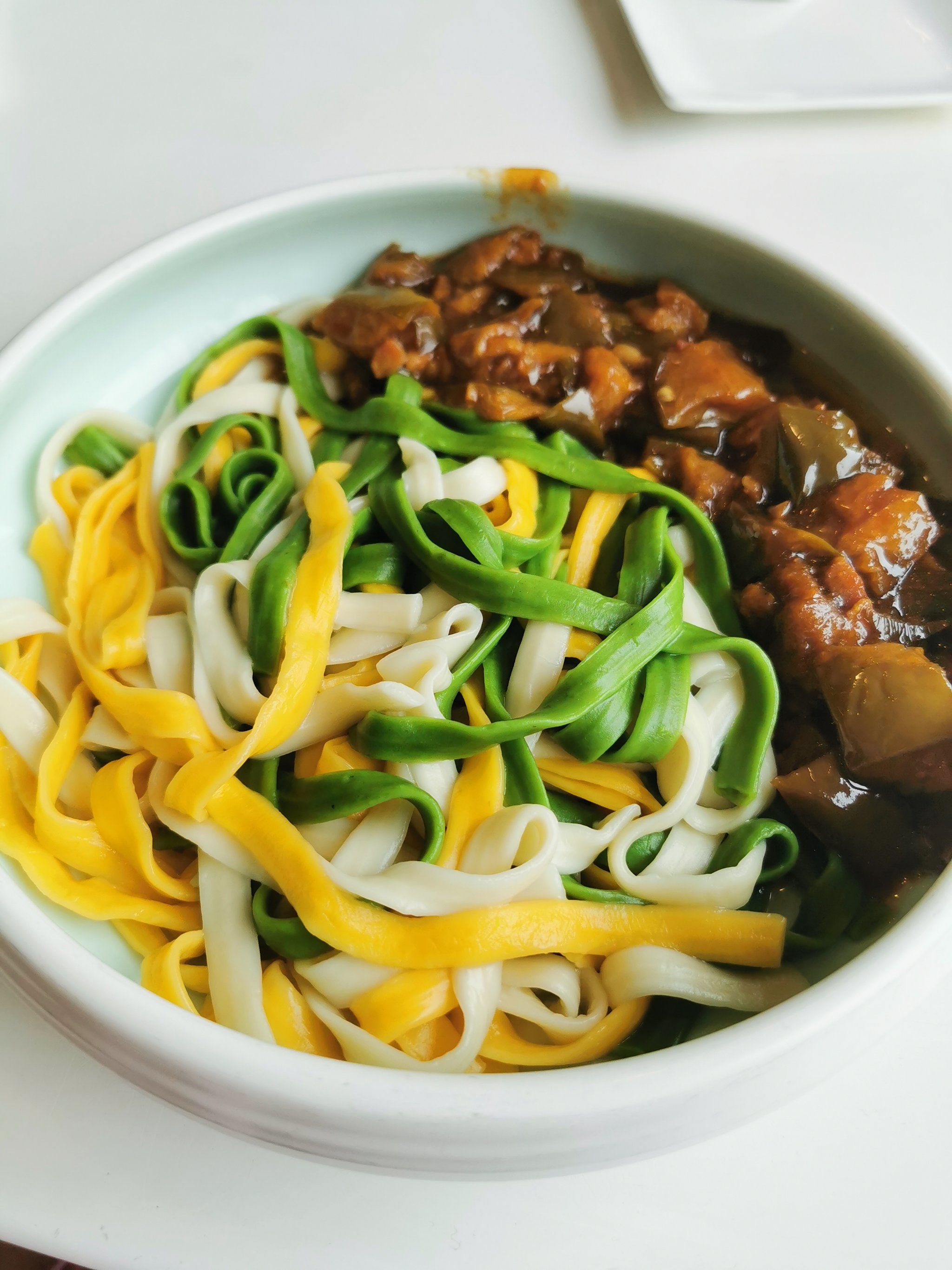 嘉和一品的三色茄丁面,不赖