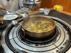 -阿山卓·野生菌火锅·纳西火塘烤肉