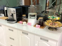 -茂菊口腔连锁(浦东南路店)