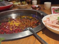 -城墙拐拐火锅(三峡广场黑金冠店)