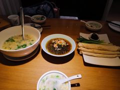 -吕氏疙瘩汤·海鲜新鲁菜(凯德mall新都心店)