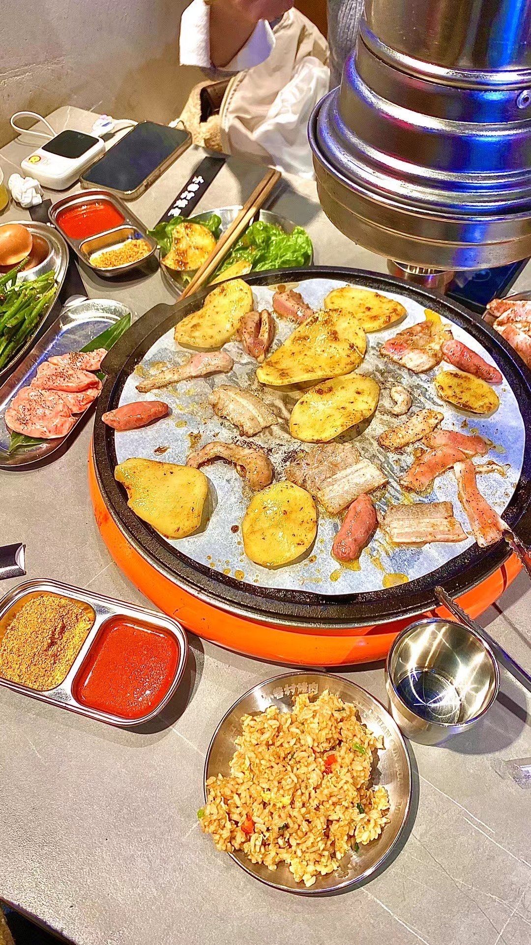 万地一楼小眷村烤肉