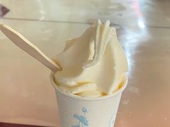 -古老冰山特色冰淇淋店(艾提尕尔店)