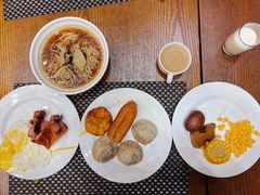 -山明水秀大饭店