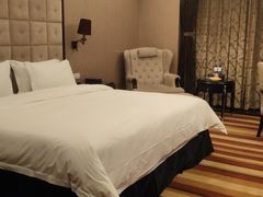 -长沙豪布斯卡酒店(长沙省政府德思勤店)