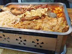 -在巷子里的烤肉店·螺蛳粉烤鱼·牛蛙(和美城店)