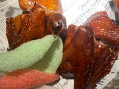 -蝴蝶里·粤菜·点心(滨江龙湖店)