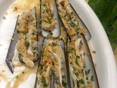 -渔家海鲜舫(宝湖路店)