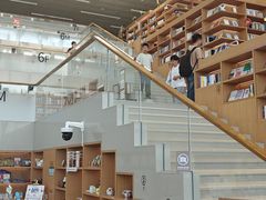 -朵云书院(滴水湖店)