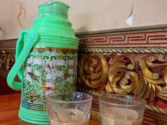 -老光明岗琼甜茶馆