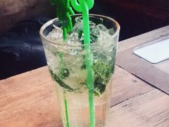 -Helens海伦司小酒馆(津湾广场店)