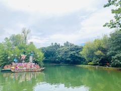 -蝴蝶泉公园