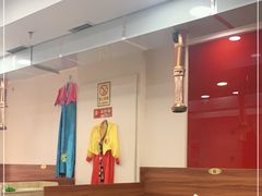 大堂-朴小妹人参鸡汤火锅(长白山万达店)