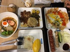 -Pier 21 (Terminal 21 Asok)