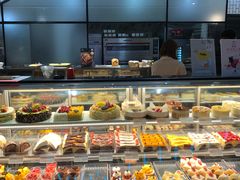 面包甜点陈列柜-幸福西饼面包茶饮(车公庙店)